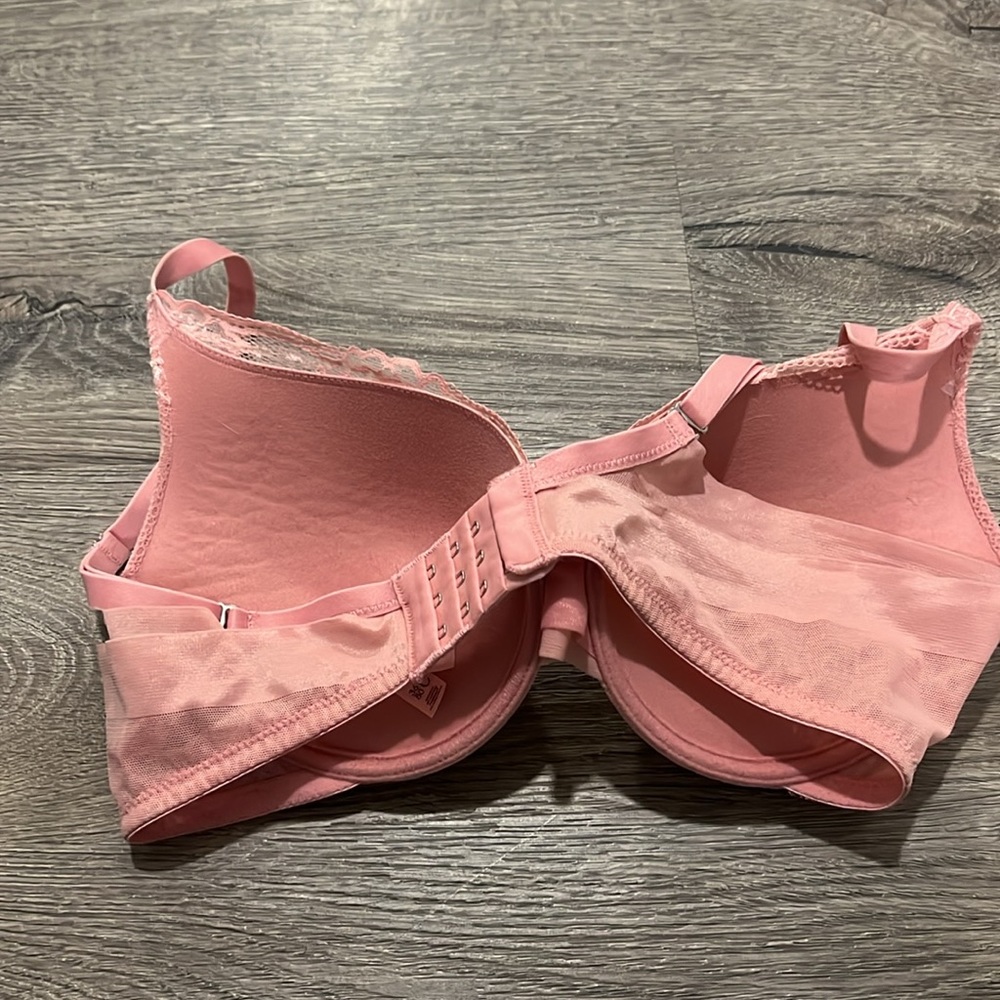 Push-up bra - Picture 2 of 3